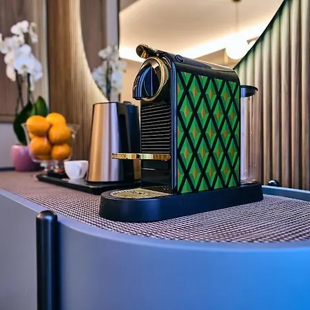 Monet Luxe Apartman *